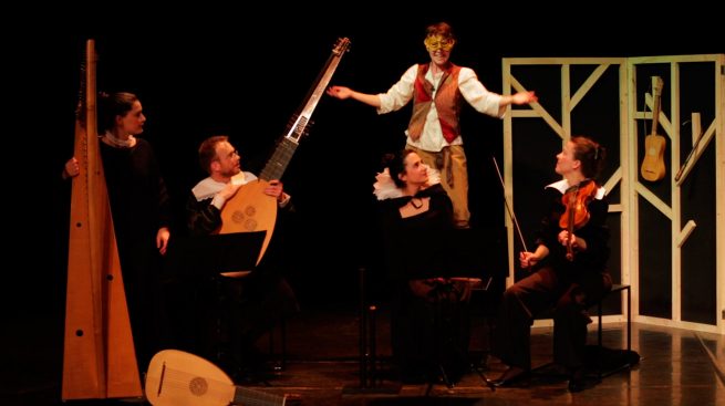 Le masque des fous
