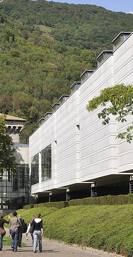 Visite muséale en lien avec le spectacle Helen K. d’Elsa Imbert