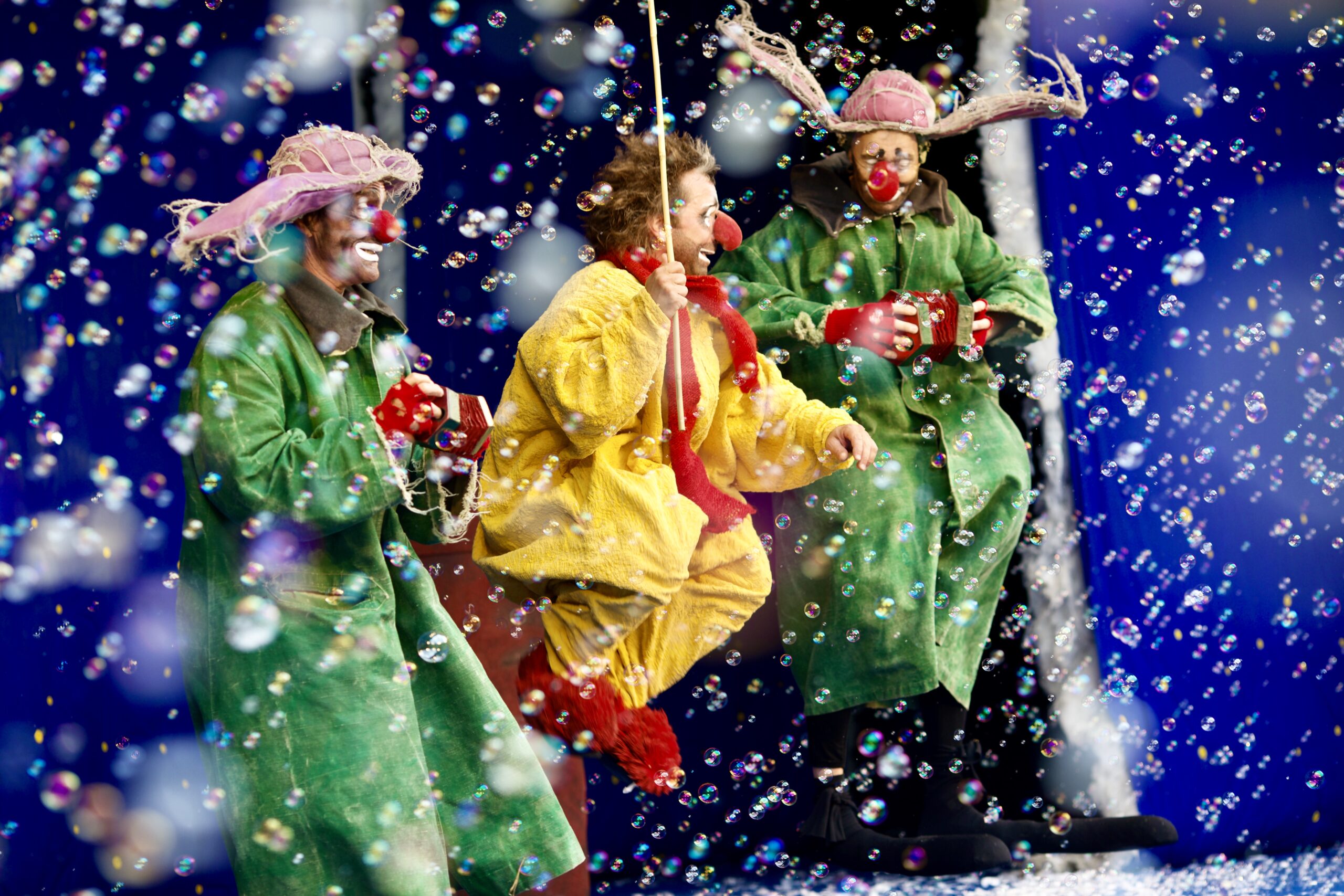 Slava’s Snowshow