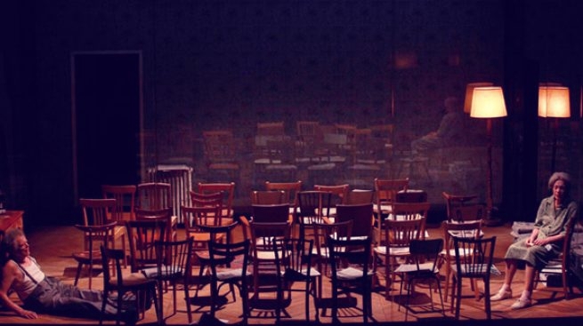 Dissertation ionesco chaises